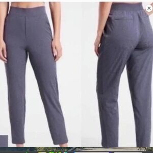 Athleta Brooklyn Textured Ankle Pant Size 4